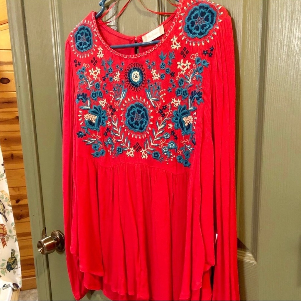 NWT Altar’d State Embroidered Tunic